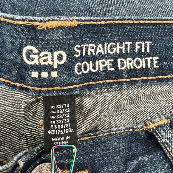 GAP Straight Fit Denim Jeans Size 33 x 32 Men's - Picture 2 of 5
